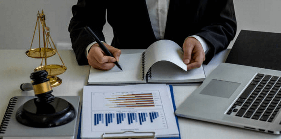 Legal Research & Case Law Analysis